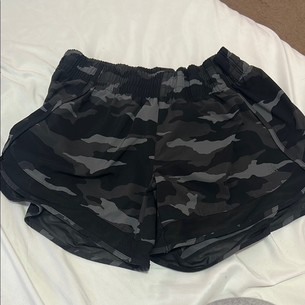 Women's Camo Black Shorts